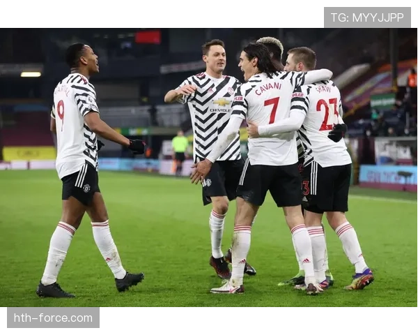 佩德里强势登顶世界中场新星榜首，状态回暖引爆未来期待