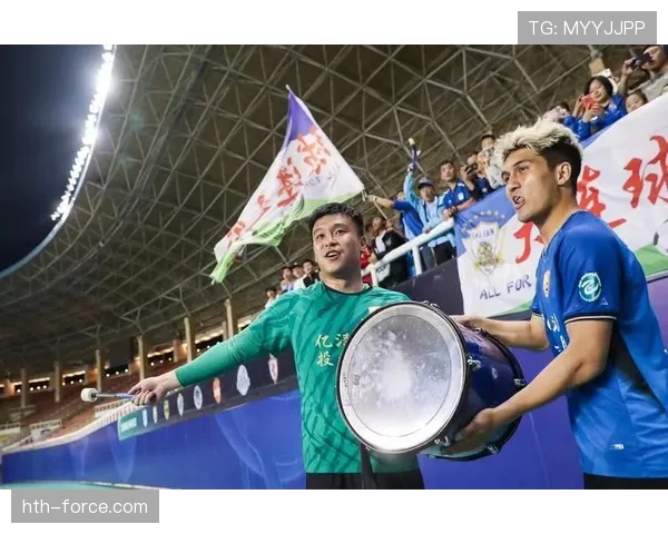 山东泰山全力冲击新赛季冠军，展现争冠集团强劲竞争力