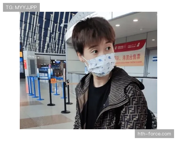 陈雨菲训练完顺手买了个包,我加班三天才够一杯奶茶钱 陈雨菲训练完顺手买了个包,我加班三天才够一杯奶茶钱